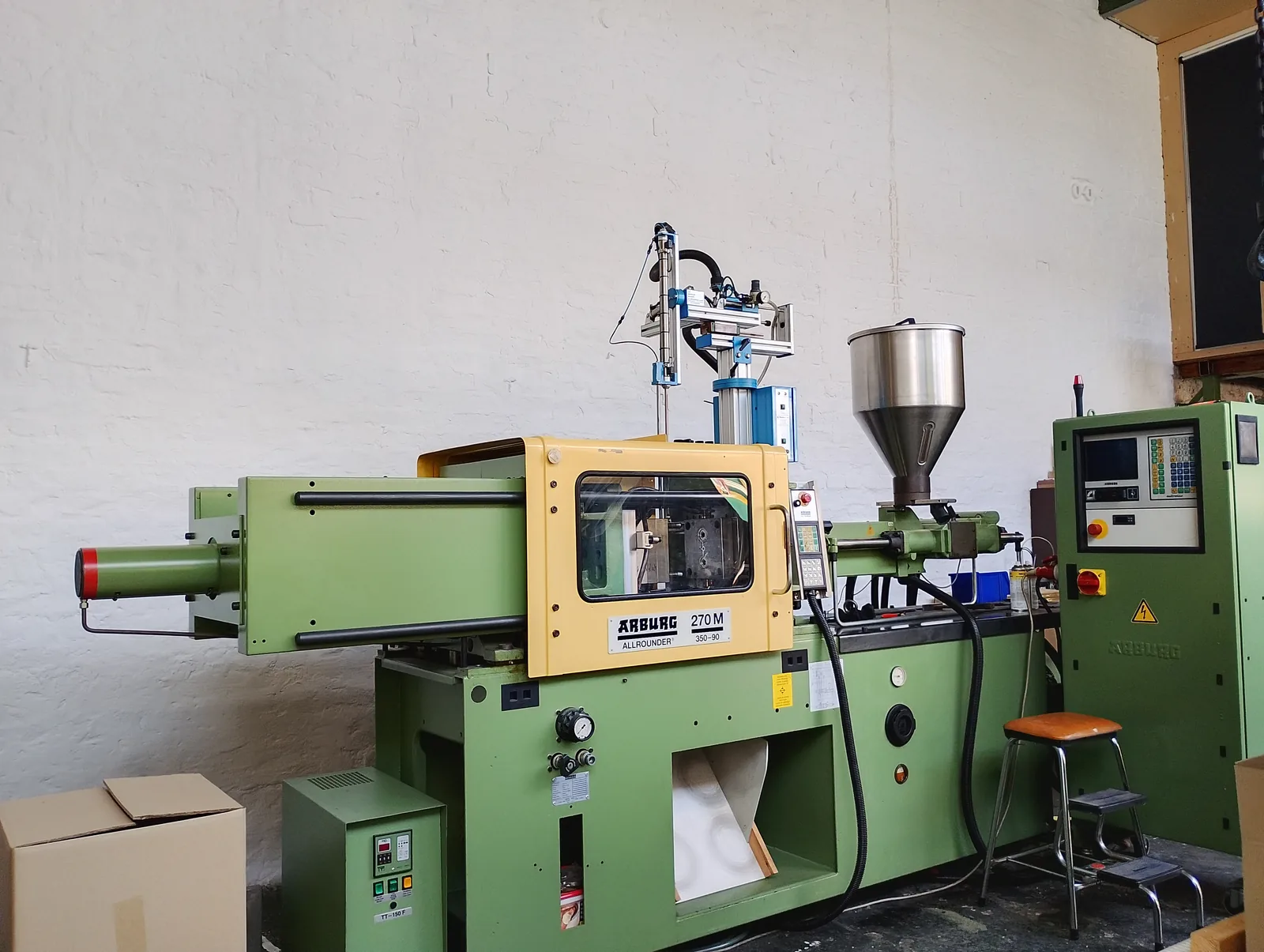 ARBURG Allrounder 270 M VARIO bei C. Schmalenbach in Wuppertal